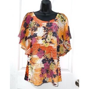 Cubism multicolor floral, tiered flutter-sleeve top, size Medium